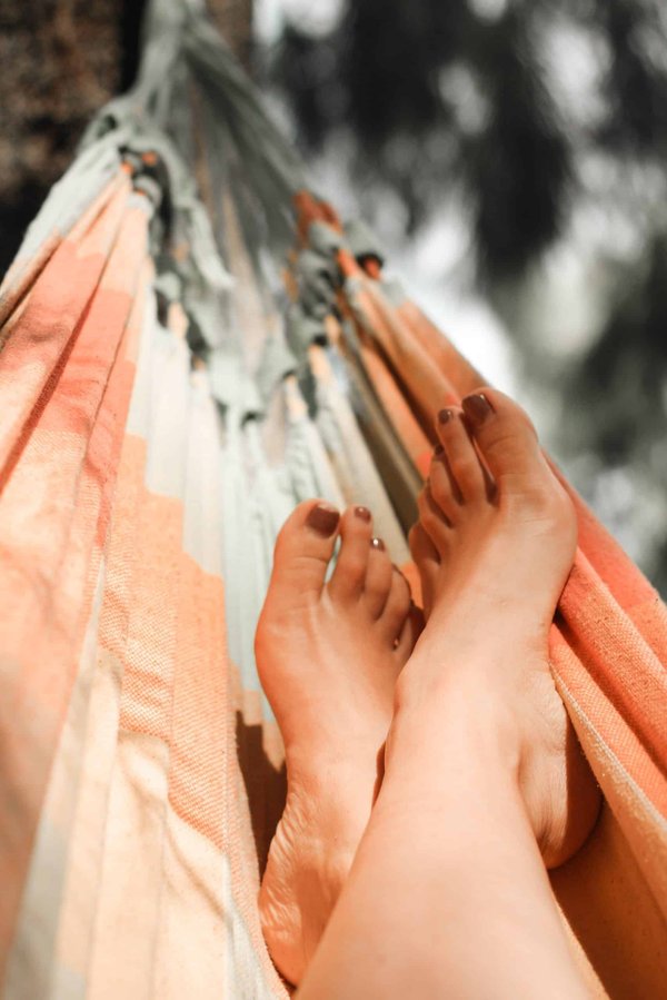 What's the Best Way to Integrate a Hammock into a Small Balcony Space?