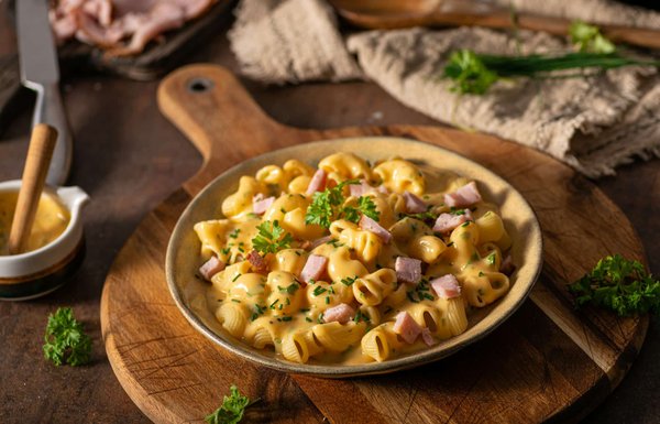 What's the Secret to a Savory Clam Chowder with a Smoky Bacon Garnish?